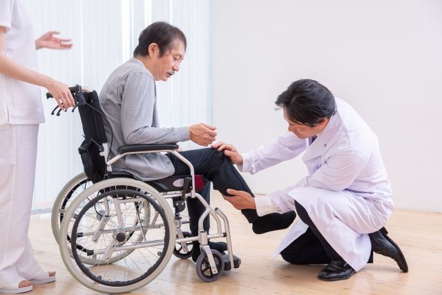 【医師監修】ITB療法とは？痙縮による手足のつっぱりを緩和する治療法を解説のイメージ