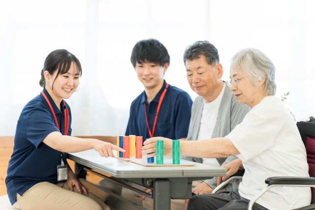 MMSEとは？点数の読み方や評価項目・長谷川式との違いを解説のイメージ